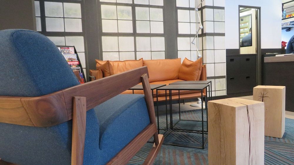 Campanile PRIME - Chartres Centre Gare Cathédrale