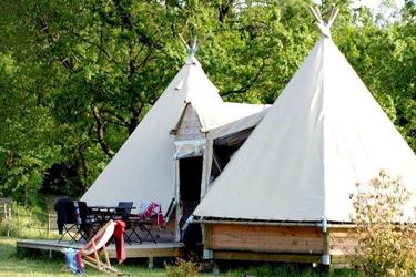 7-persoons bungalow TIPI LODGE with Jacuzzi (max 5 adults)