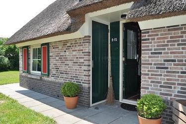 6-person cottage