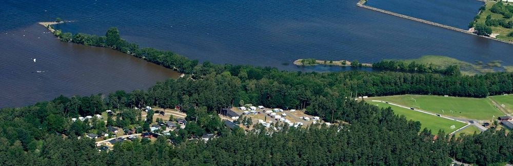 Bromölla Camping & Vandrarhem - Hostel.