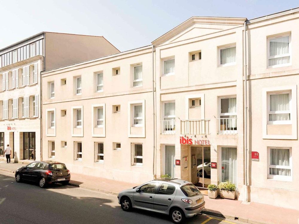 ibis Rochefort