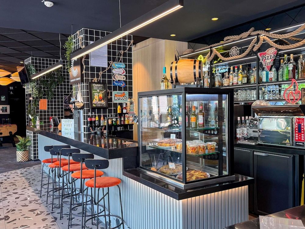 ibis Martigues