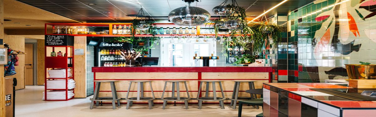 the green elephant hostel en spa