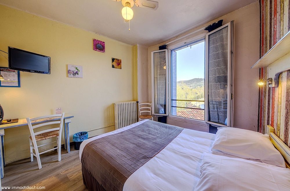 Logis hôtel du Terreau.