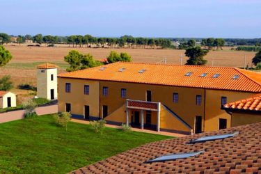 5-Personen Ferienhaus Stylish apartment with AC and terrace near the Tuscan coast