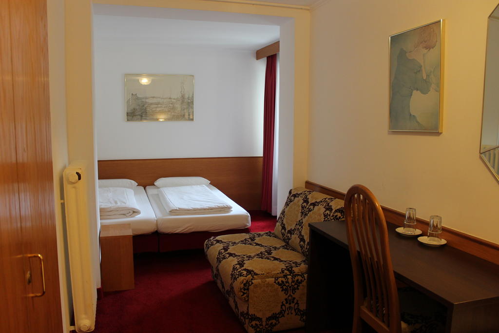 Hotel Montree <br/>63.80 ew <br/> <a href='http://vakantieoplossing.nl/outpage/?id=a4a4f9166cafbfc00df34e0f70dc6a74' target='_blank'>View Details</a>