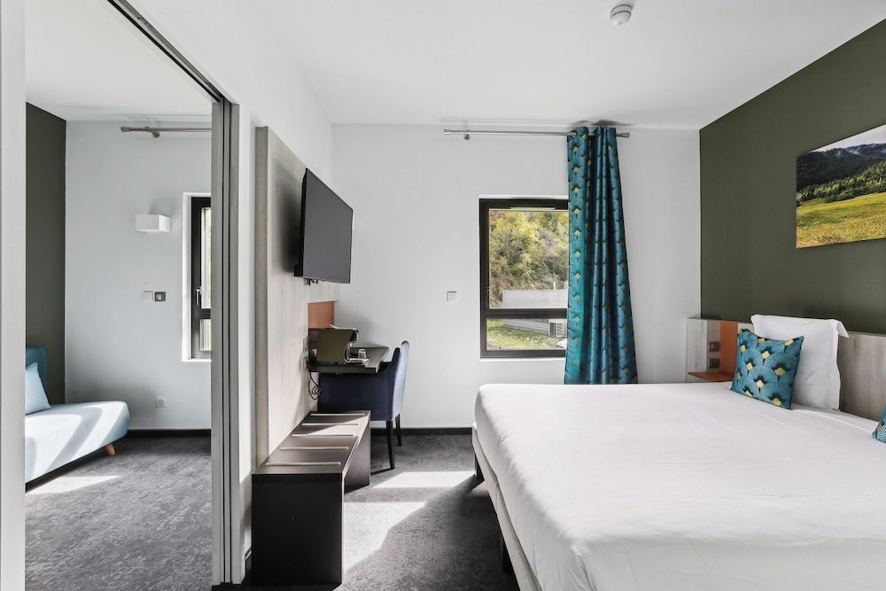 Hôtel Akena Molinges - La Brocatelle.