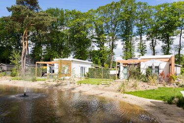 4-Personen Ferienhaus Deluxe sauna & jacuzzi in garden