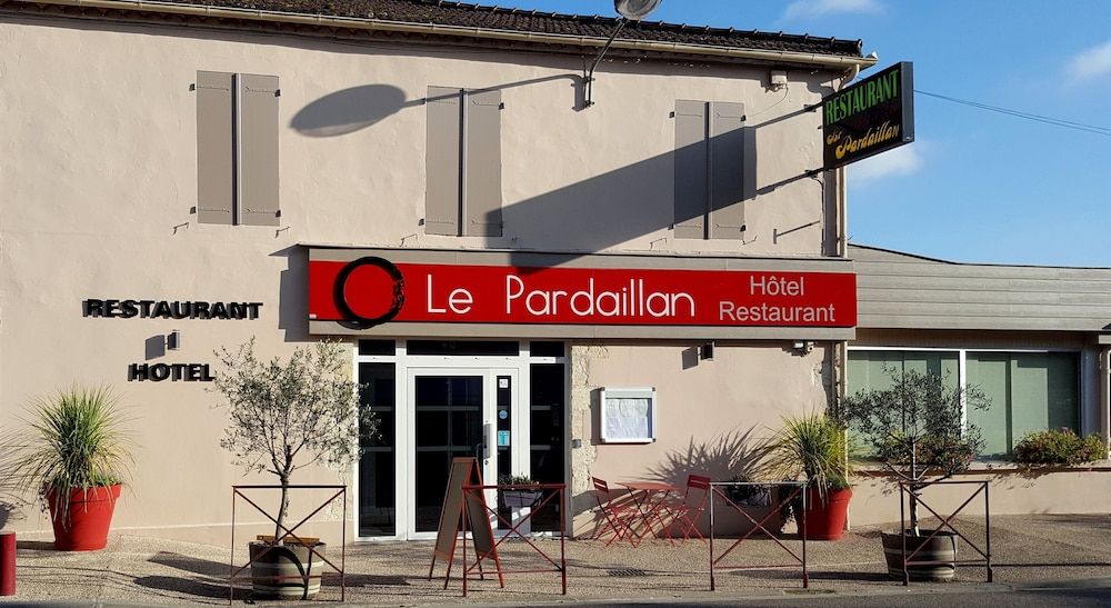 Logis Hôtel Restaurant Le Pardaillan