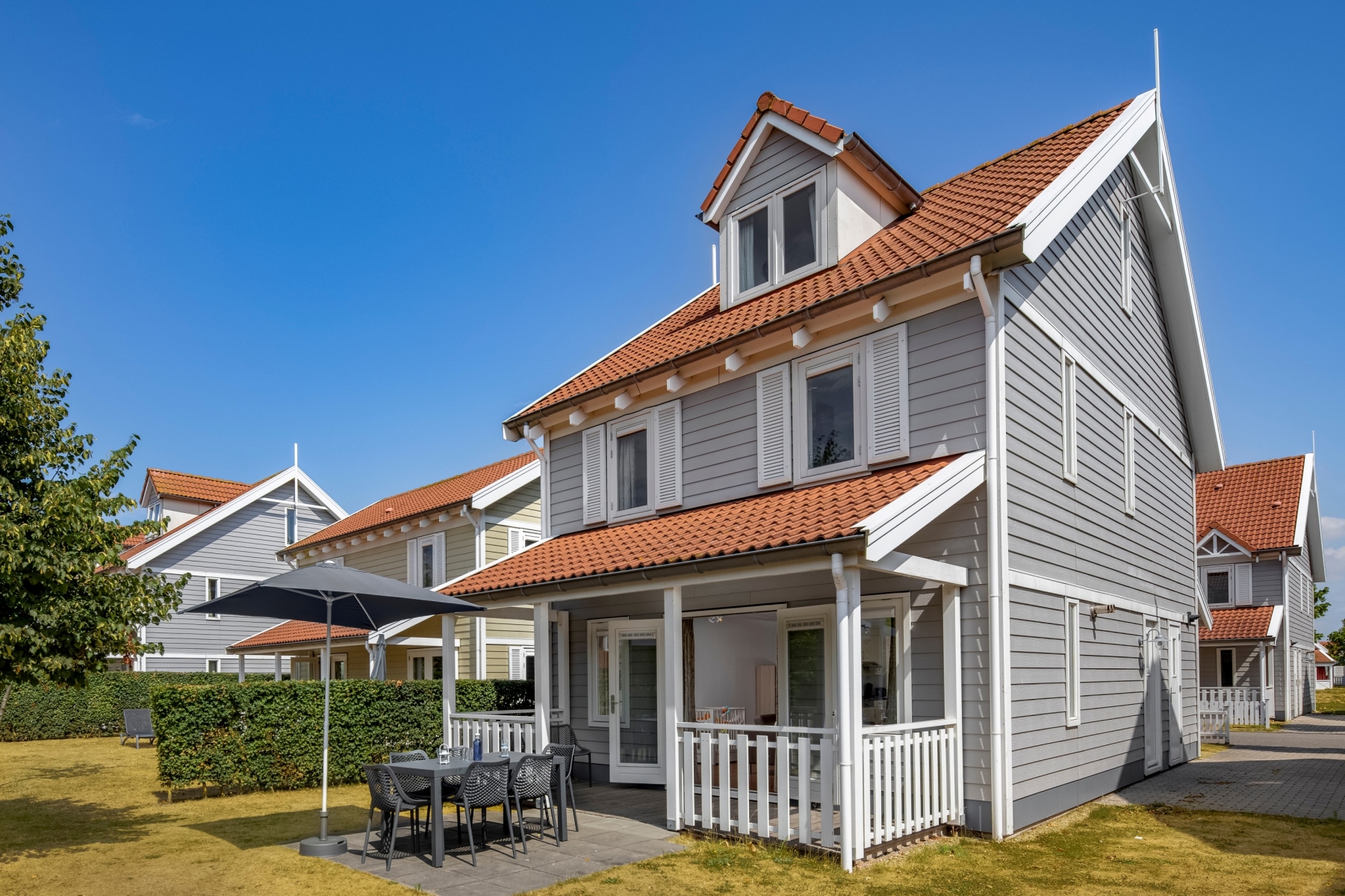 Korting bungalow Kust Nederland 🏕️ Roompot VakantiePark Aquadelta
