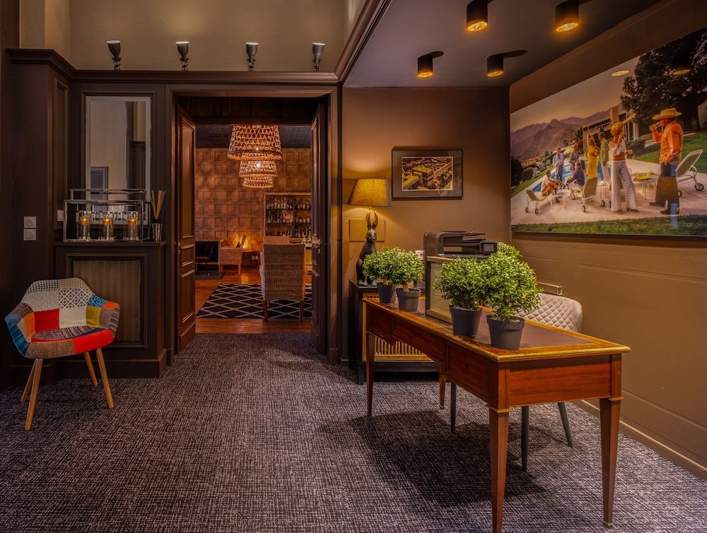 Nouvel Hôtel & Appartements