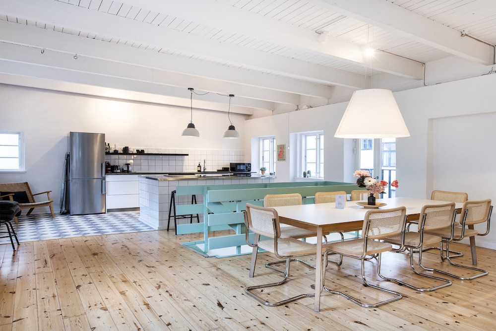 The Townhouse by Daniel&Jacob's
