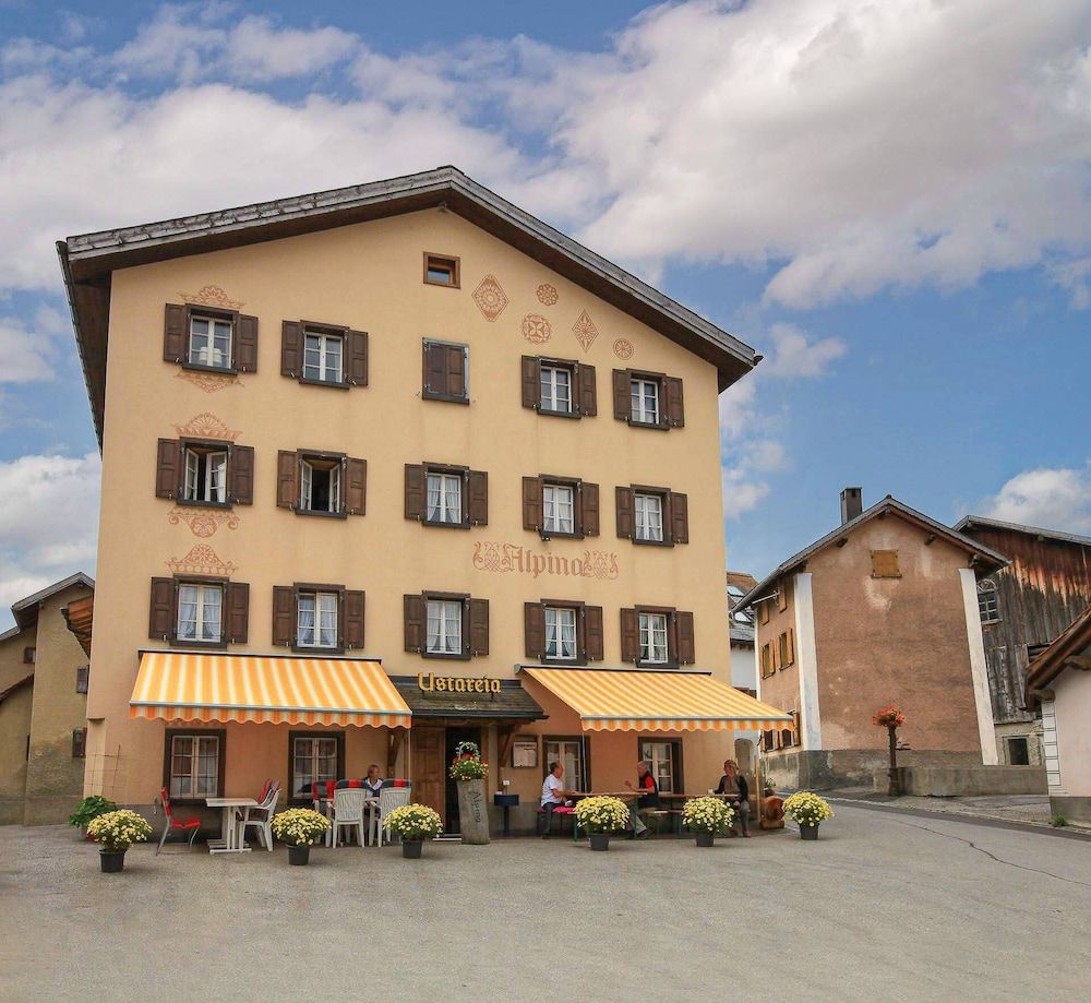 Gasthaus Alpina Salouf.