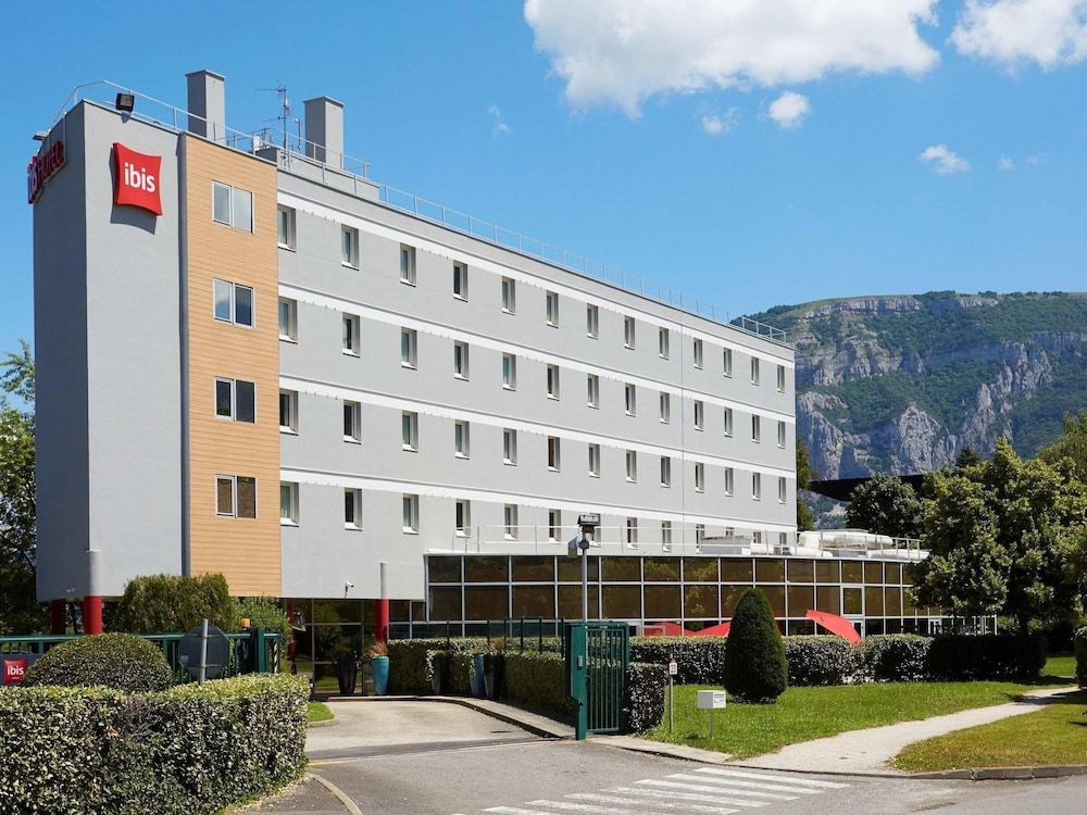 Ibis Archamps Porte de Geneve.