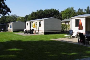 4-persoons stacaravan/chalet Maasduinen Chalet