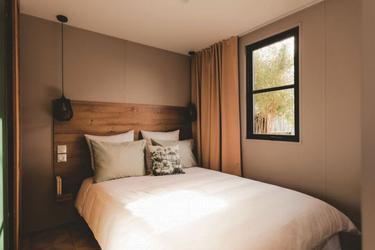 6-persoons Stacaravan GREEN LODGE 3bed + air conditioning + TV