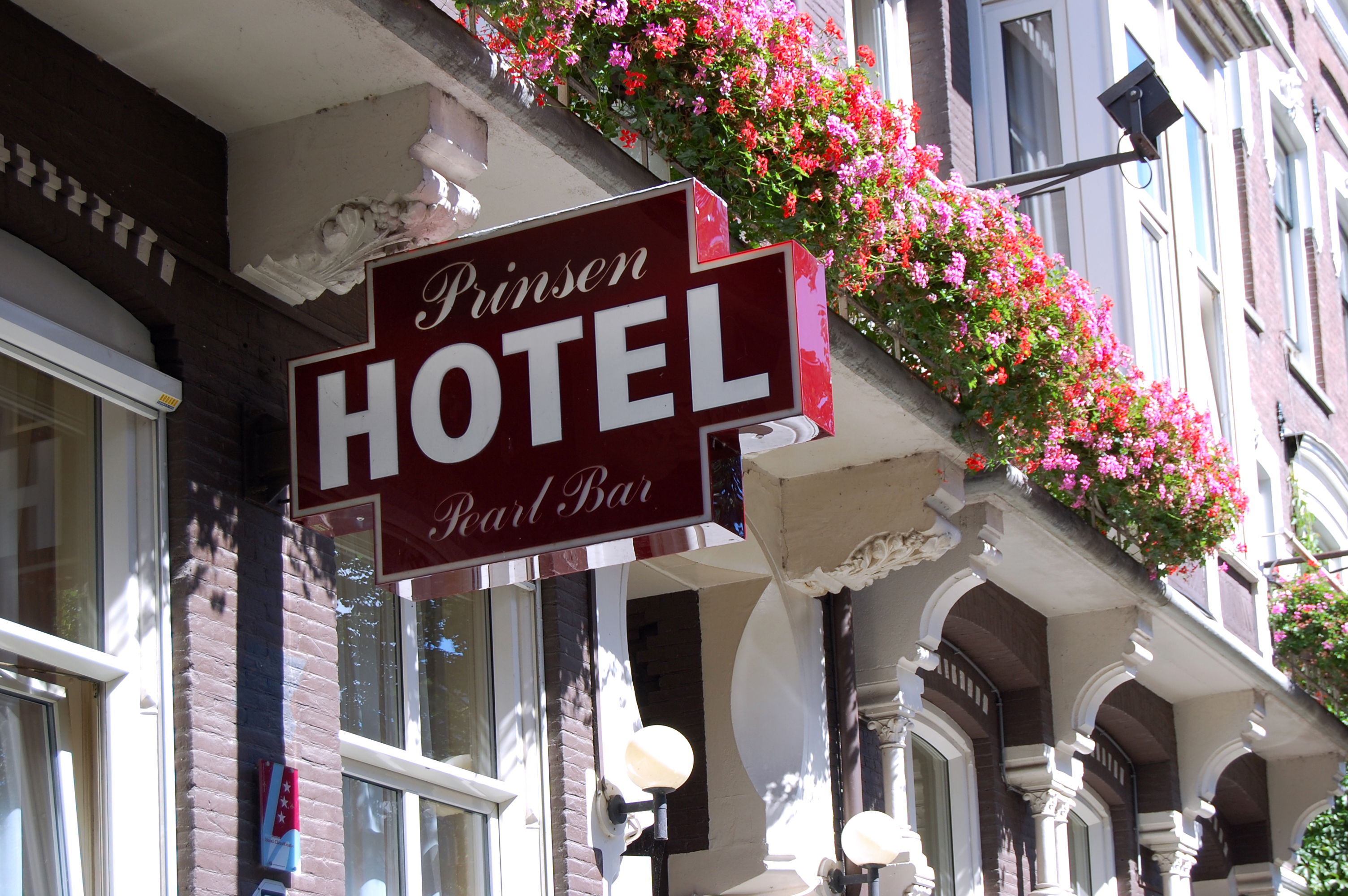 Prinsen Hotel Amsterdam <br/>50.00 ew <br/> <a href='http://vakantieoplossing.nl/outpage/?id=92dea4e6360cbc84eaf8ab0836ab0456' target='_blank'>View Details</a>