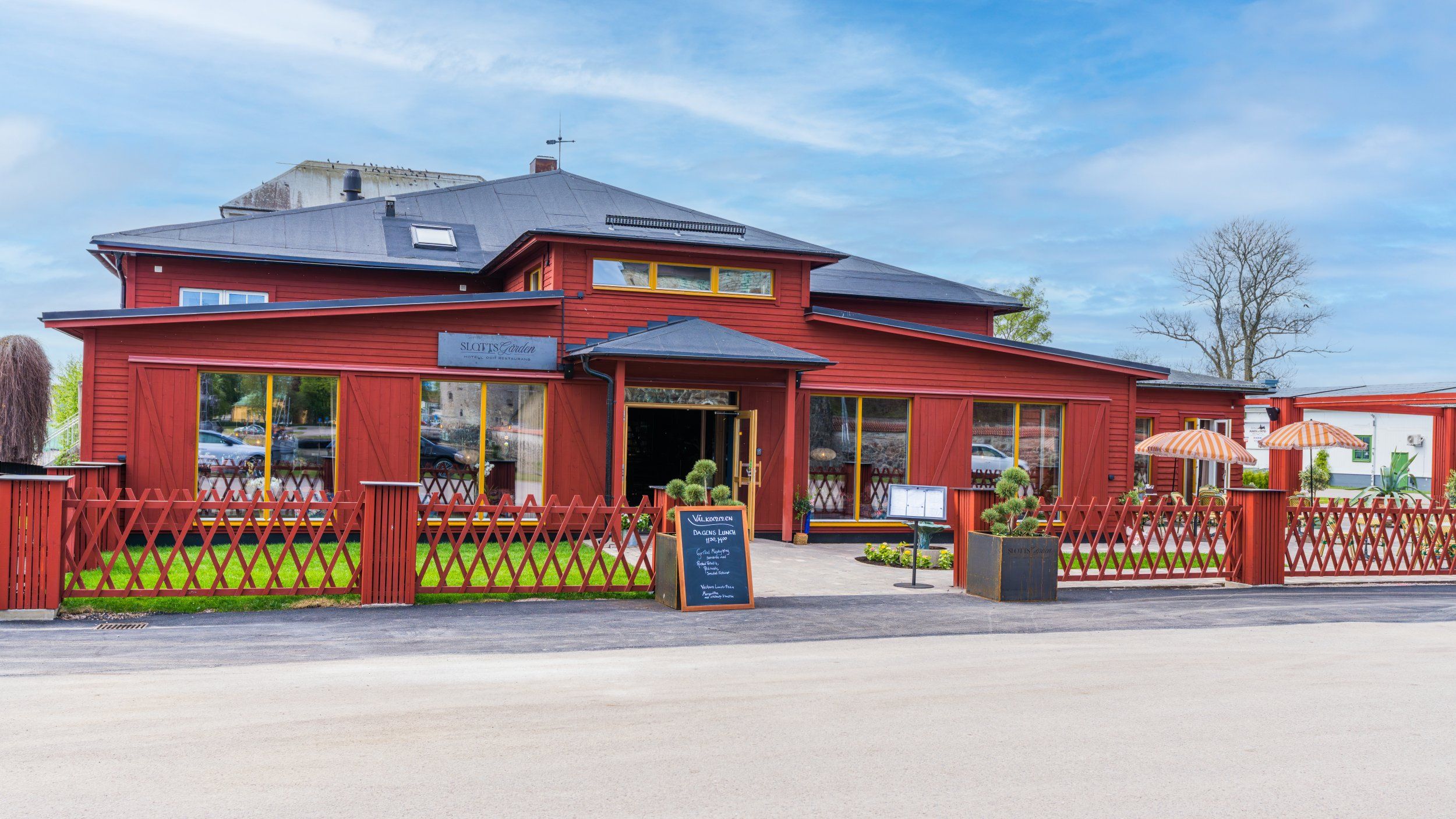 Slottsgården Hotell & Restaurang