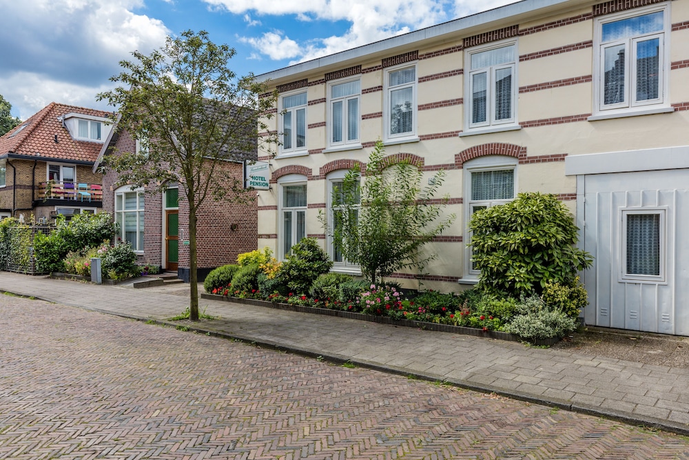 Hotel Pension Randenbroek
