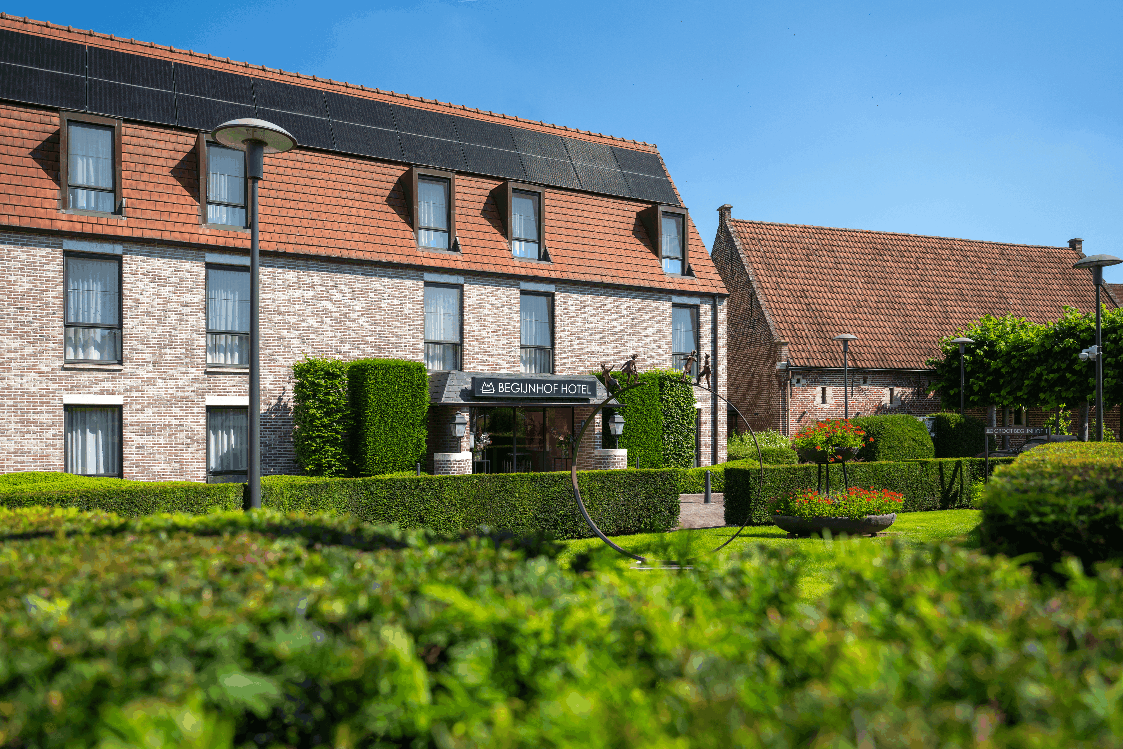 Begijnhof Hotel.