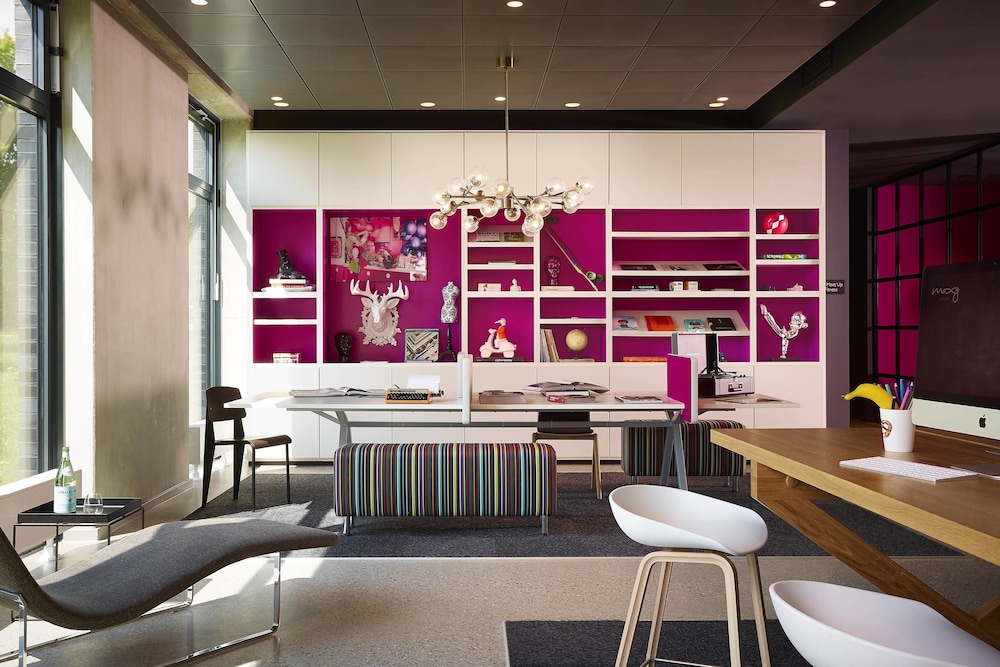 MOXY Munich Airport