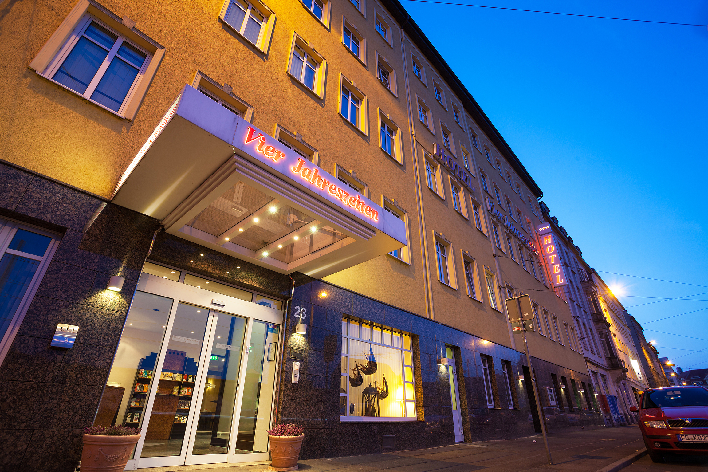 Hotel BIG MAMA Leipzig <br/>76.67 ew <br/> <a href='http://vakantieoplossing.nl/outpage/?id=02faec6a83805a7585bb0894b9dea4e1' target='_blank'>View Details</a>