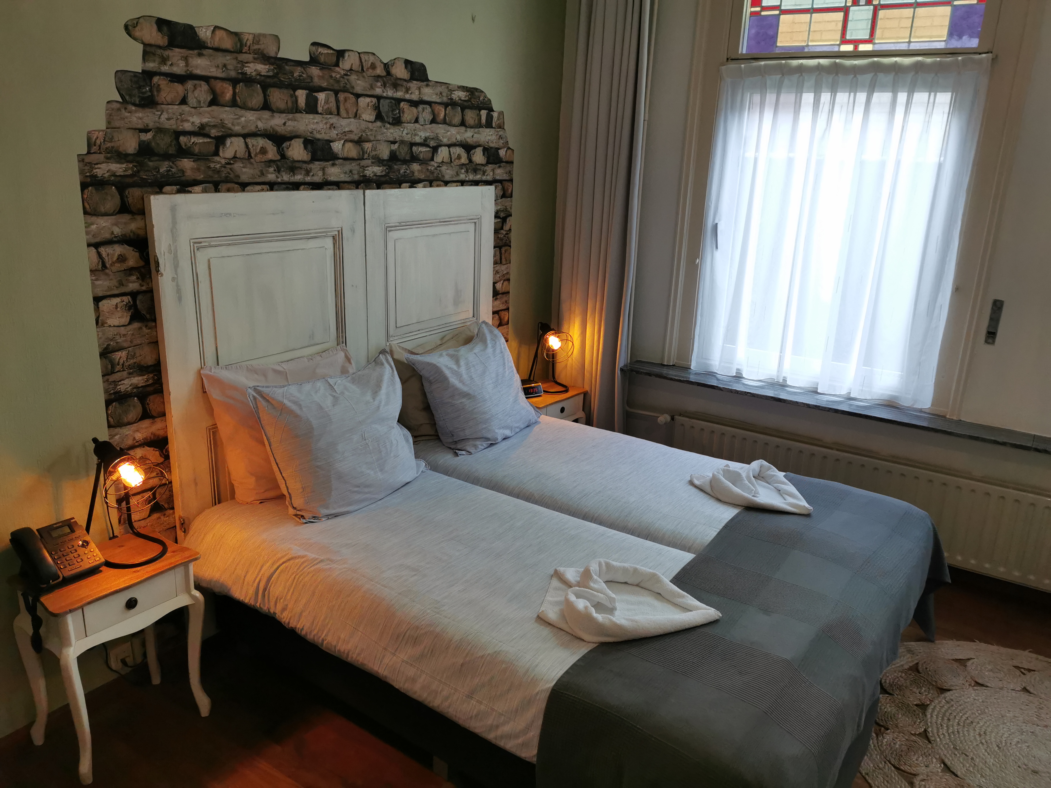 Hotel Heere <br/>82.00 ew <br/> <a href='http://vakantieoplossing.nl/outpage/?id=0bb9cd1bf1b98bb9cec0371d27563efc' target='_blank'>View Details</a>