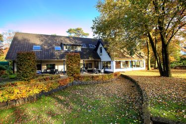 12-person group accommodation Familievilla