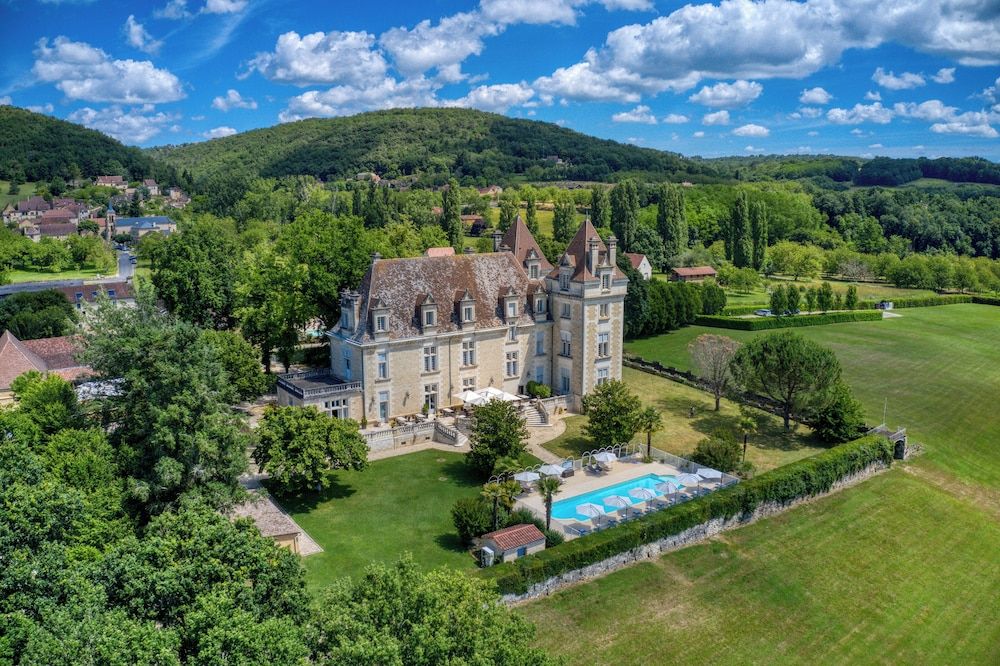 Domaine du Château de Monrecour - Hôtel et Restaurant