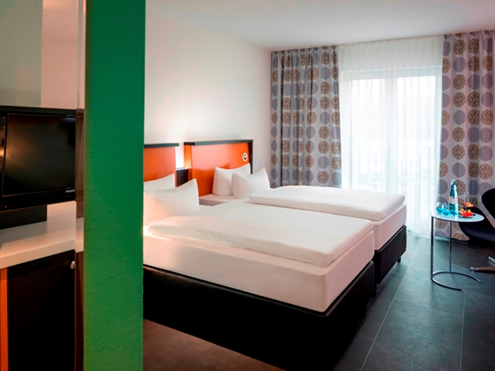 Dorint Hotel Düsseldorf Neuss <br/>49.00 ew <br/> <a href='http://vakantieoplossing.nl/outpage/?id=a05f9517f9853aeb97e6df0ed30cfb43' target='_blank'>View Details</a>