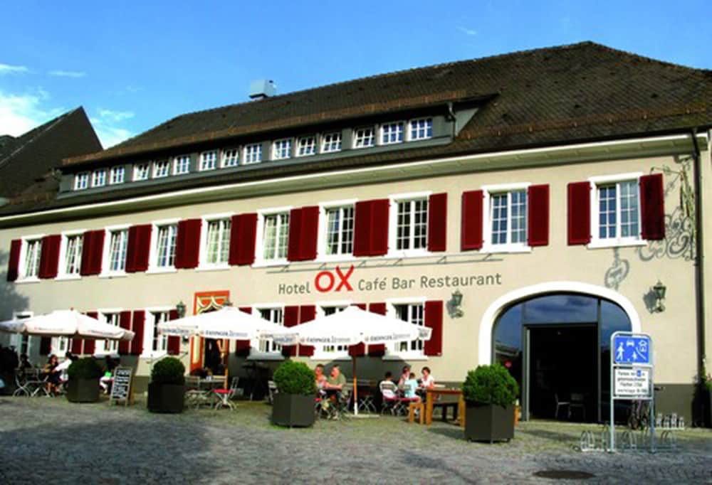 OX Hotel Café Bar Restaurant