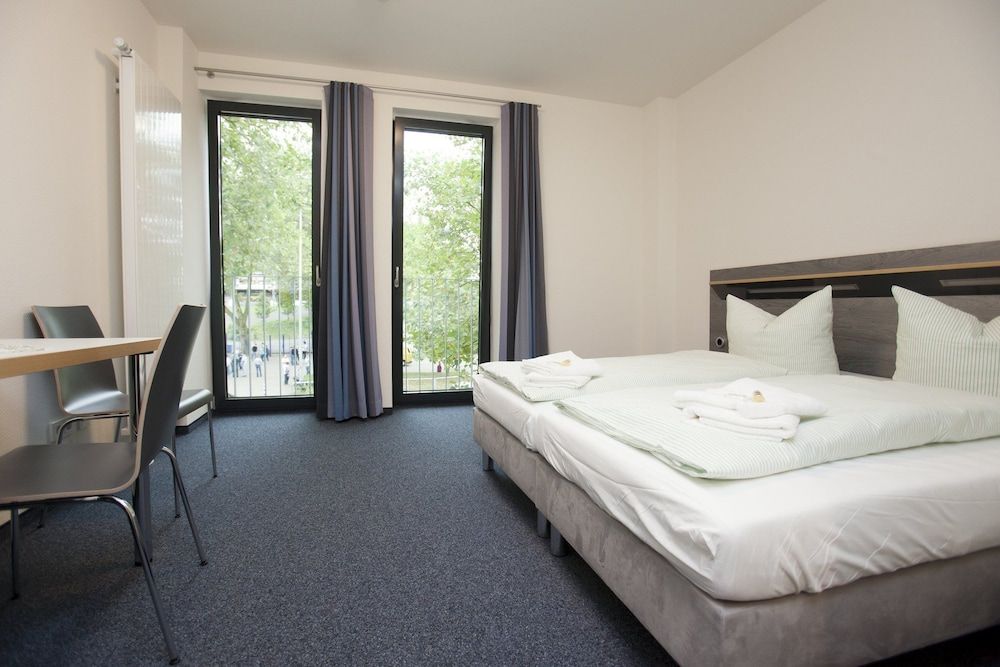 Jugendherberge Duisburg Sportpark Hostel.