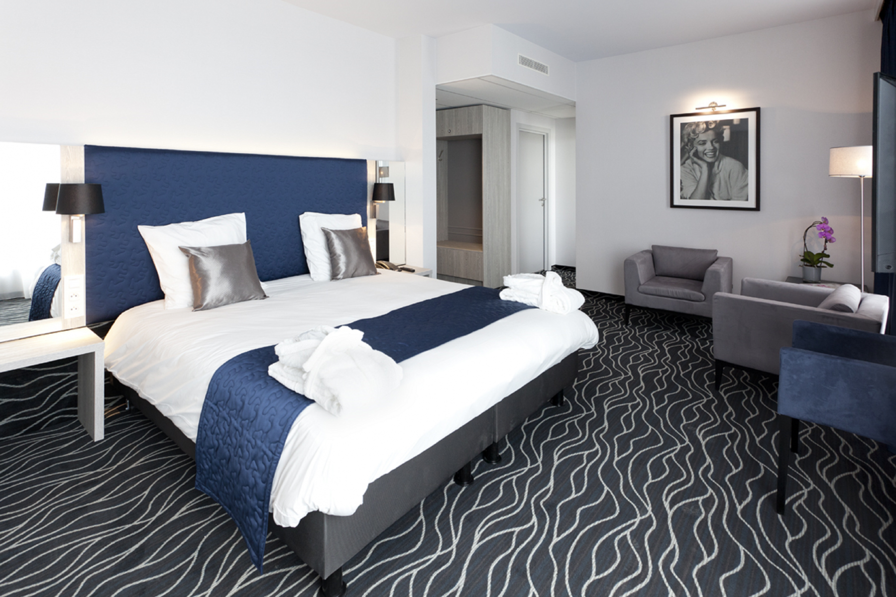 Van der Valk Hotel Mons Congres <br/>69.00 ew <br/> <a href='http://vakantieoplossing.nl/outpage/?id=ccd2972f03237e169a50f10caf9275d5' target='_blank'>View Details</a>