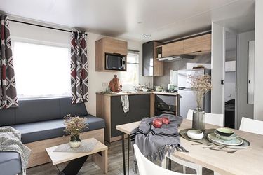 6-persoons bungalow Mobil-home Confort 4 Pièces 6 Personnes + TV