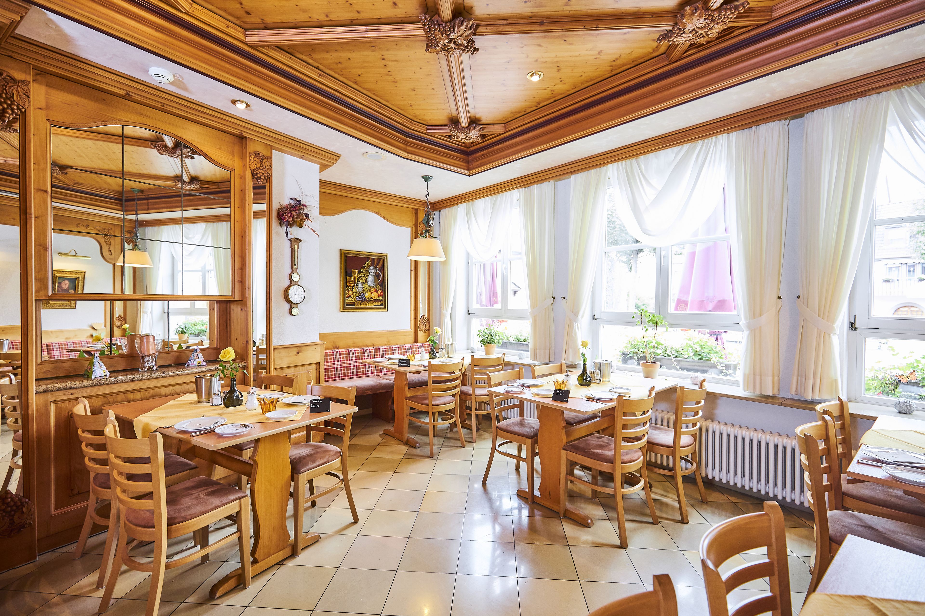 Flair Hotel Weinstube Lochner