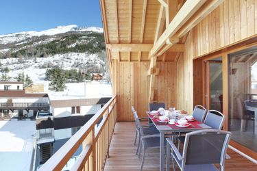 6-Personen Ferienhaus Modern apartment in a ski area known for its sunshine