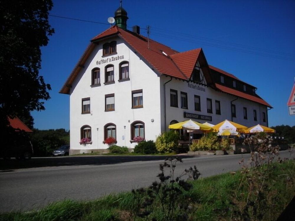 Hotel-Gasthof Zum Neubau.