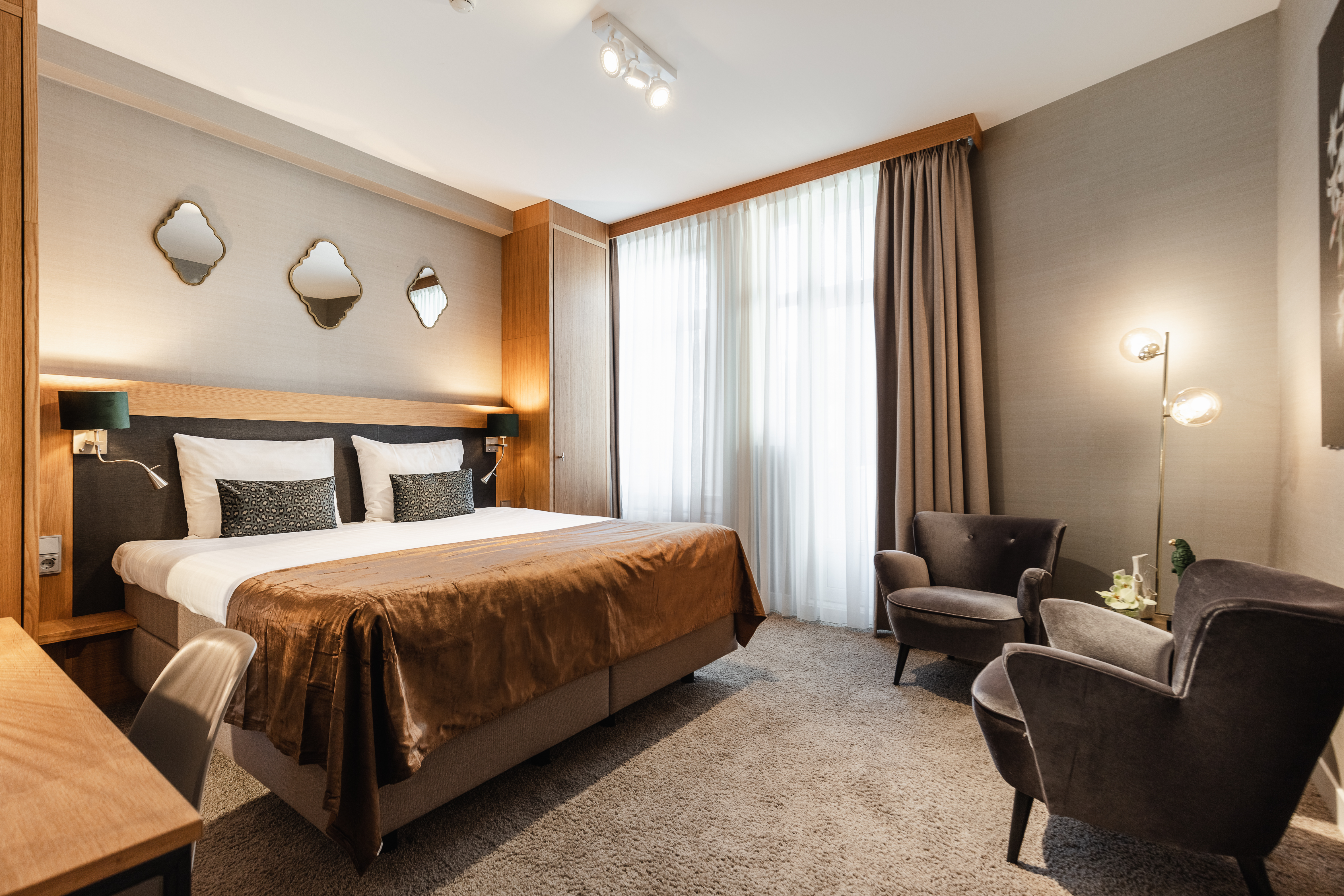 The Delphi-Amsterdam Townhouse Hotel <br/>216.00 ew <br/> <a href='http://vakantieoplossing.nl/outpage/?id=06c24d3aa892235274e6915ea0e7365a' target='_blank'>View Details</a>
