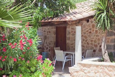 4-Personen Ferienhaus Scenic apartment with air conditioning only 600 m from the sea