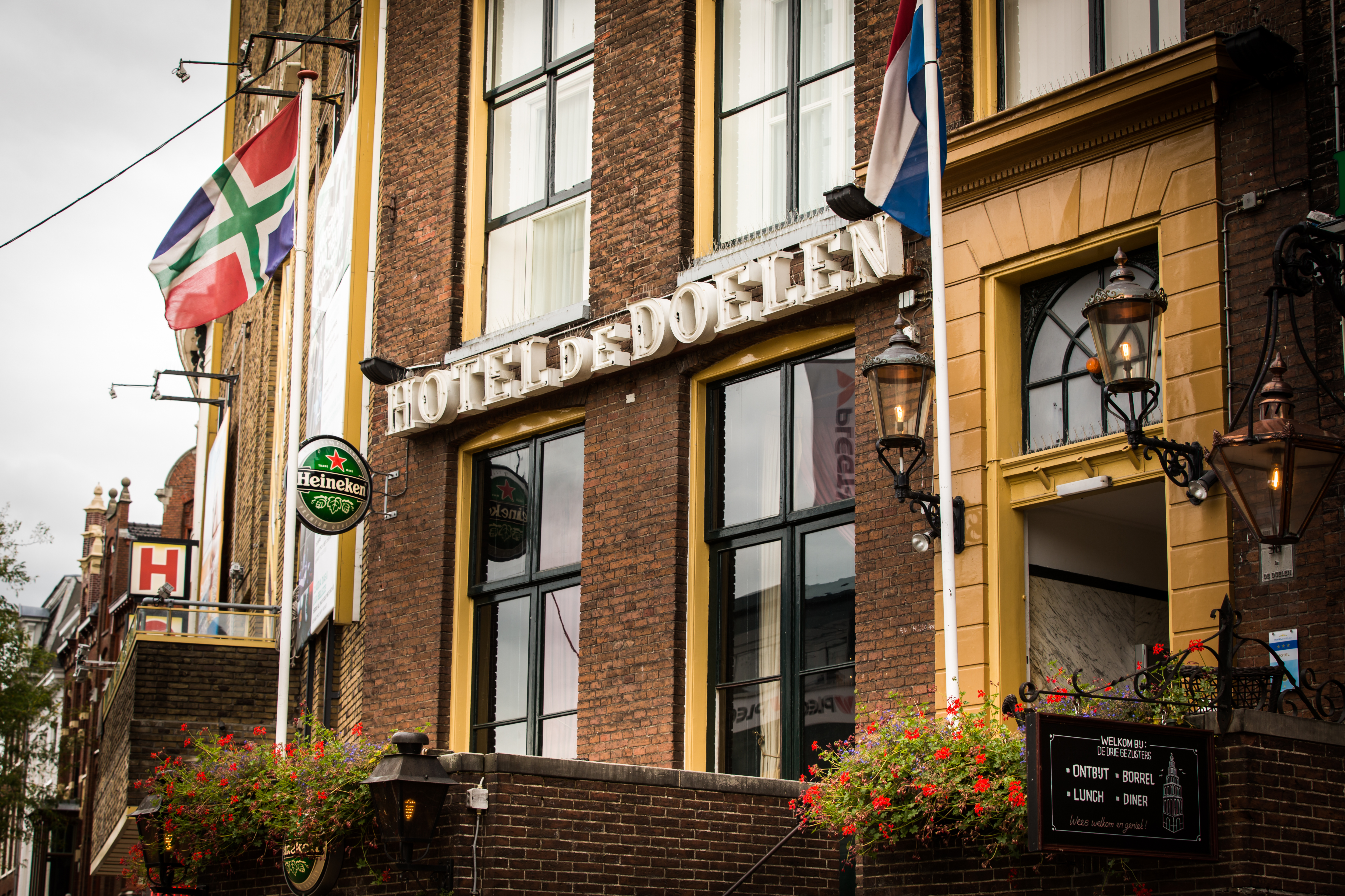 Boutique Hotel De Doelen <br/>62.30 ew <br/> <a href='http://vakantieoplossing.nl/outpage/?id=861a982d6370bc9385c18d2b9205aa13' target='_blank'>View Details</a>