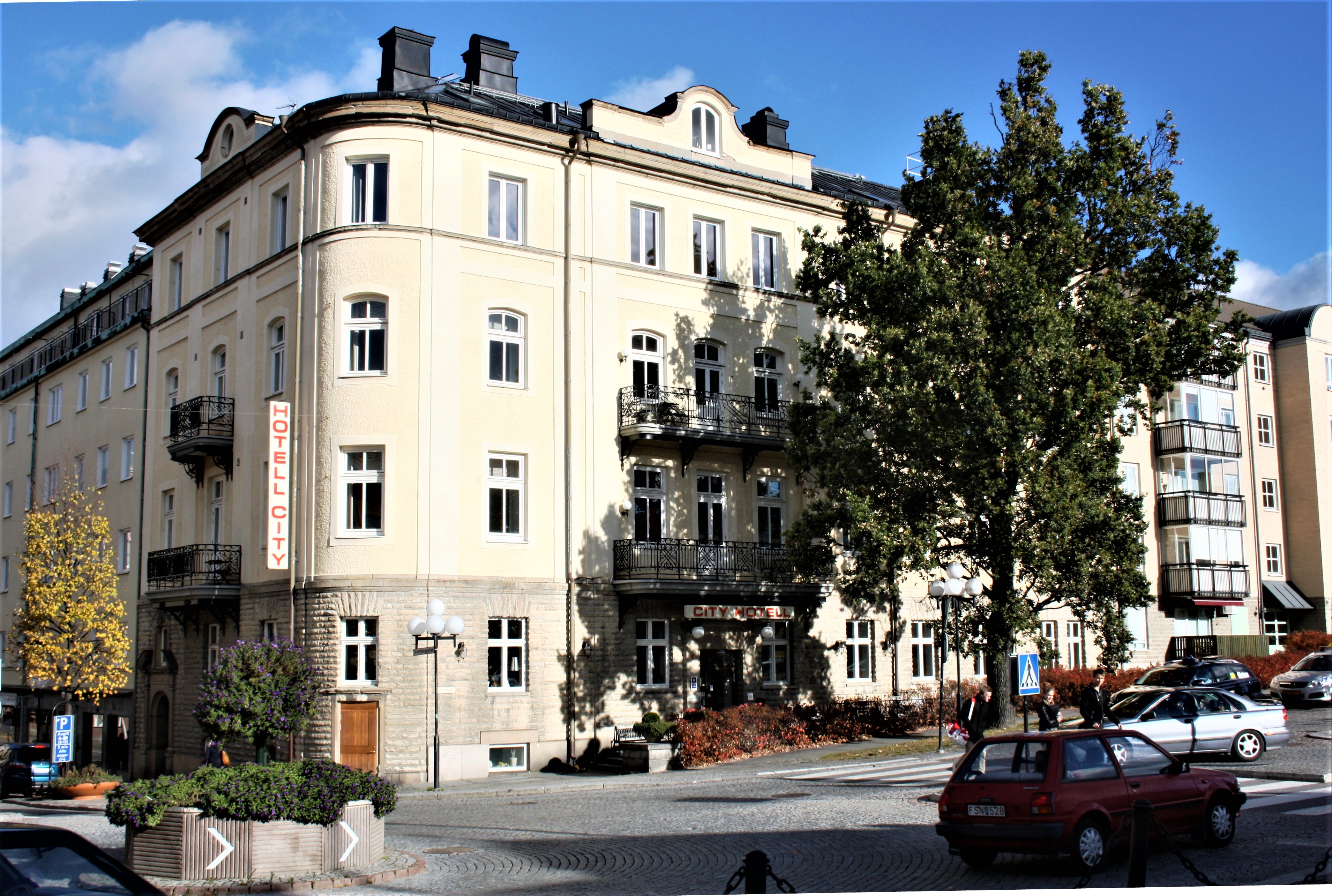 First Hotel City Eskilstuna <br/>77.16 ew <br/> <a href='http://vakantieoplossing.nl/outpage/?id=52f791093fd2b217eb1c54f16a66dbc8' target='_blank'>View Details</a>