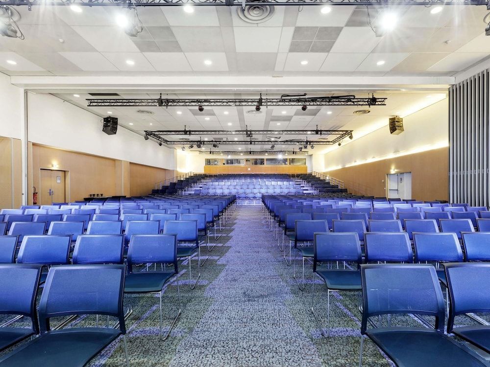 Novotel Paris Est Centre De Conference.