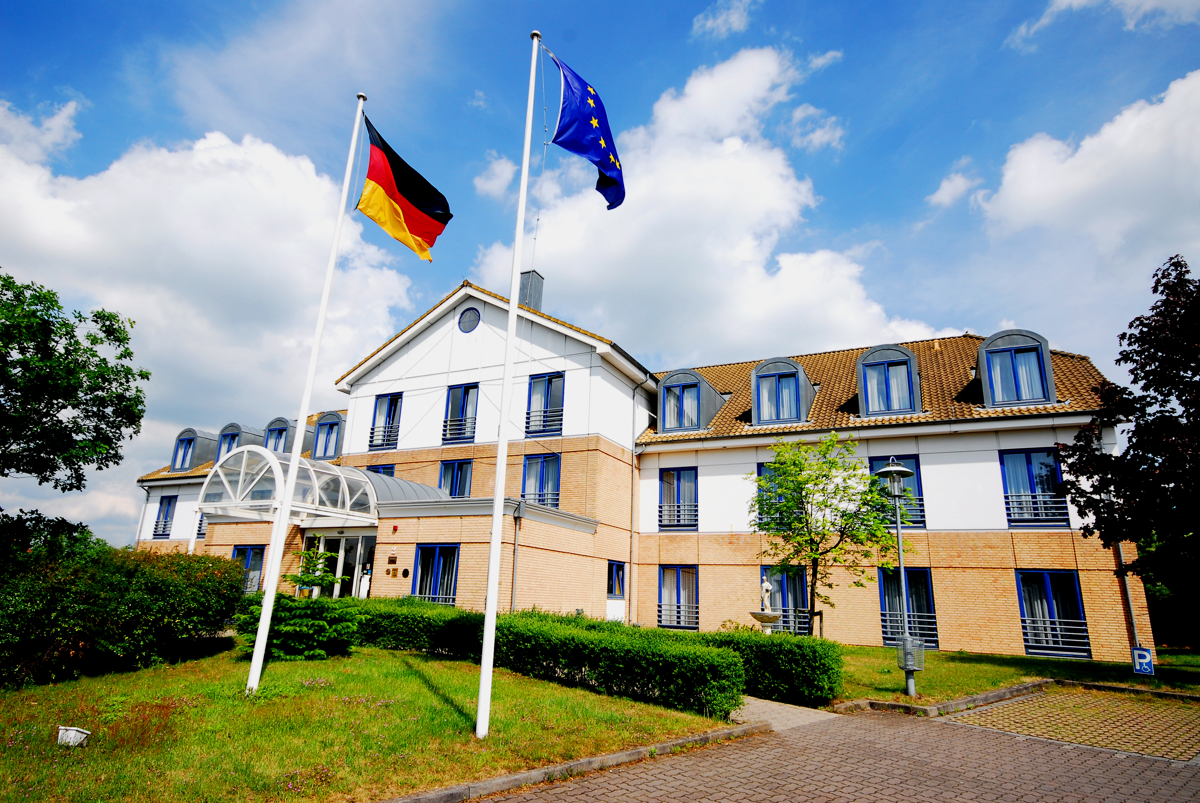 Best Western Hotel Helmstedt <br/>117.78 ew <br/> <a href='http://vakantieoplossing.nl/outpage/?id=fad9913e81f90e3581181278562749fc' target='_blank'>View Details</a>
