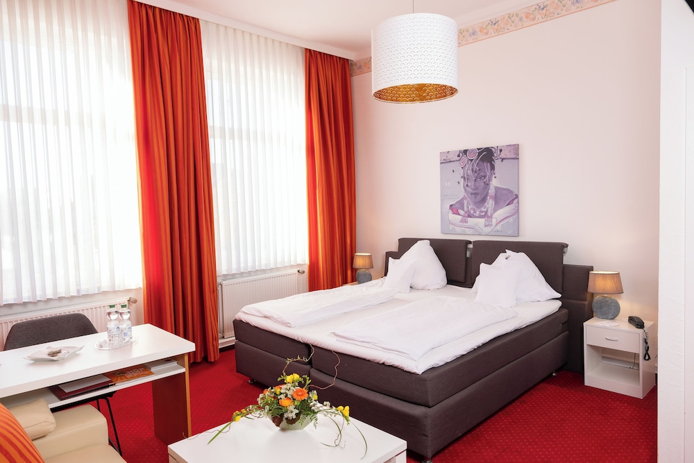 Hotel Alpha