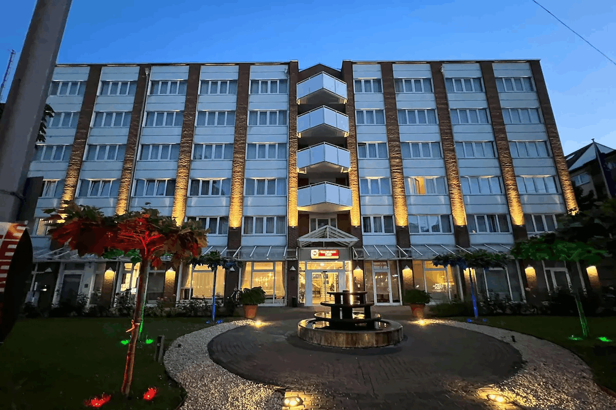 Best Western Plus Delta Park Hotel Mannheim.