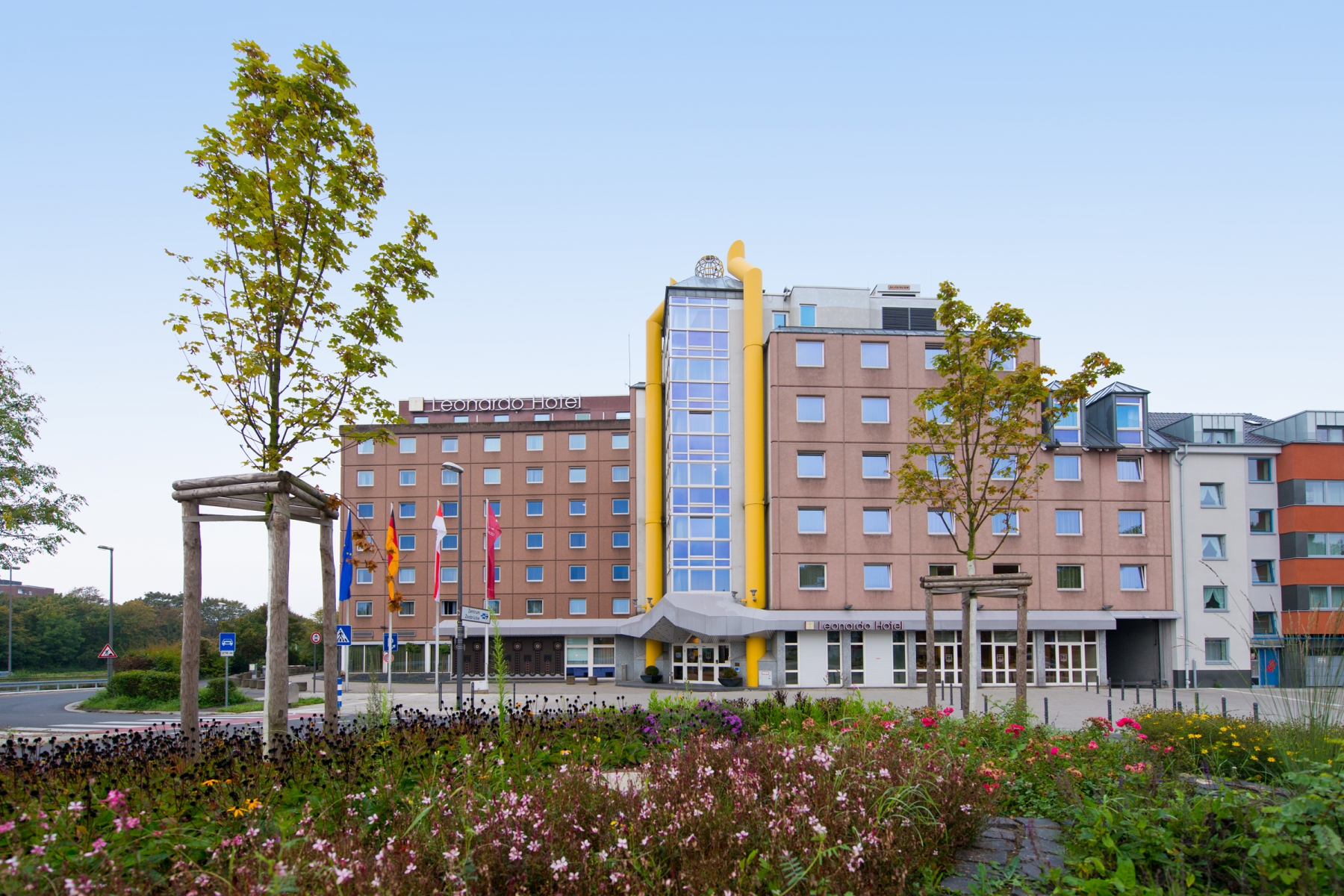 Leonardo Hotel Köln <br/>67.78 ew <br/> <a href='http://vakantieoplossing.nl/outpage/?id=010a712115a4081fa1825f7ea411c676' target='_blank'>View Details</a>