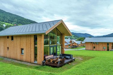 12-Personen Ferienhaus Modern Chalet in Sankt Georgen ob Murau with Sauna