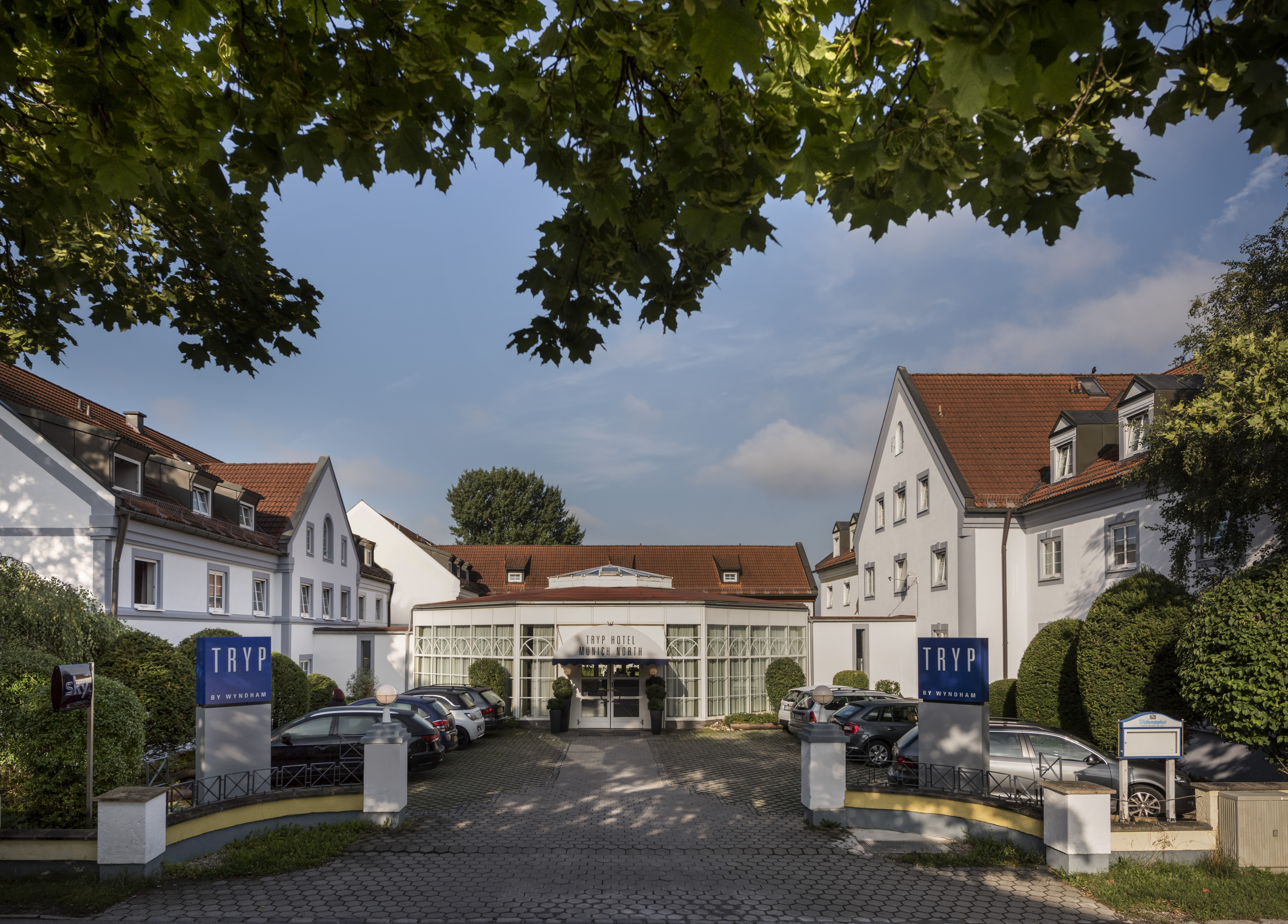 TRYP by Wyndham Munich North <br/>59.00 ew <br/> <a href='http://vakantieoplossing.nl/outpage/?id=85b041d12169529a32611a83824a33f9' target='_blank'>View Details</a>