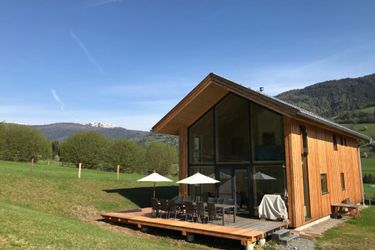 12-Personen Ferienhaus Scenic Chalet in Sankt Georgen on Ski Slopes