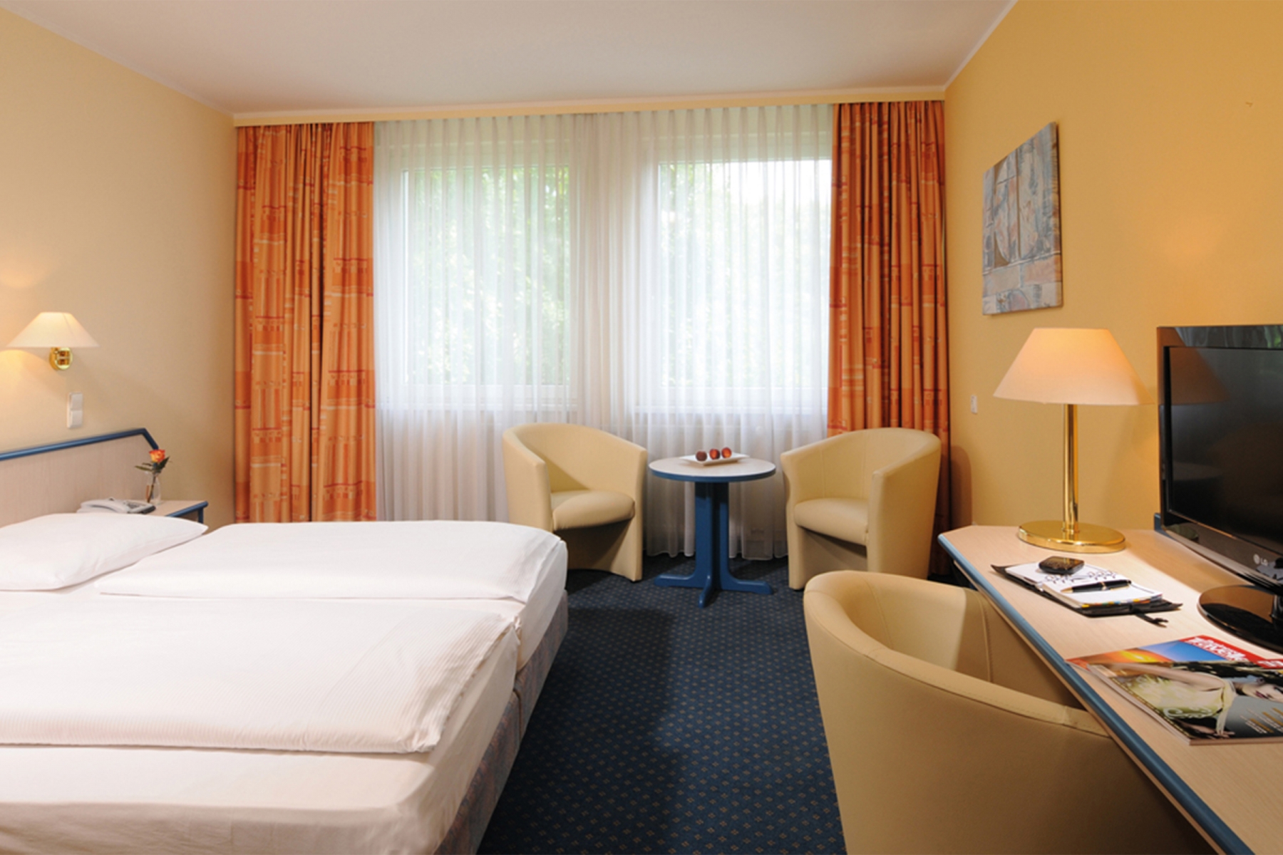 Leonardo Hotel Berlin City Süd <br/>54.44 ew <br/> <a href='http://vakantieoplossing.nl/outpage/?id=8cc11a5621cf78343a04814333ba205f' target='_blank'>View Details</a>